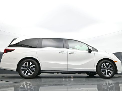 Used 2026 Honda Odyssey EX-L image 36