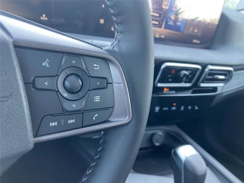 New 2026 Nissan Sentra SV w/ SV Convenience Package FWD image 19