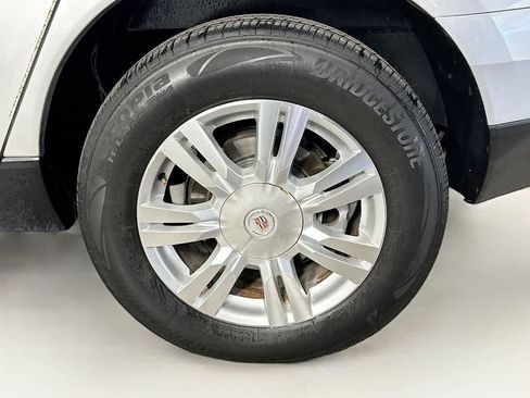 Used 2014 Cadillac SRX Luxury image 8