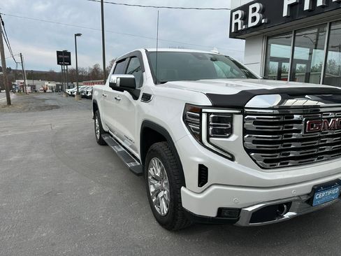 Used 2022 GMC Sierra 1500 Denali AWD/4WD image 4