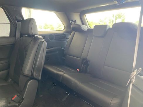 Certified 2026 Hyundai Palisade XRT Pro AWD/4WD image 33