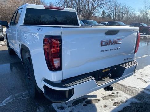 New 2026 GMC Sierra 1500 Elevation image 6