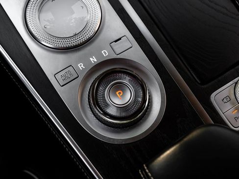 Used 2021 Genesis GV80 3.5T Advanced + w/ Prestige Package 07 image 36