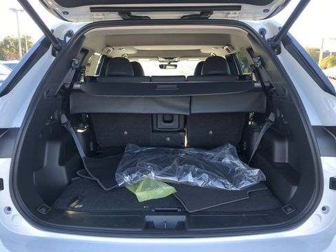 New 2026 Mitsubishi Outlander SEL FWD image 12