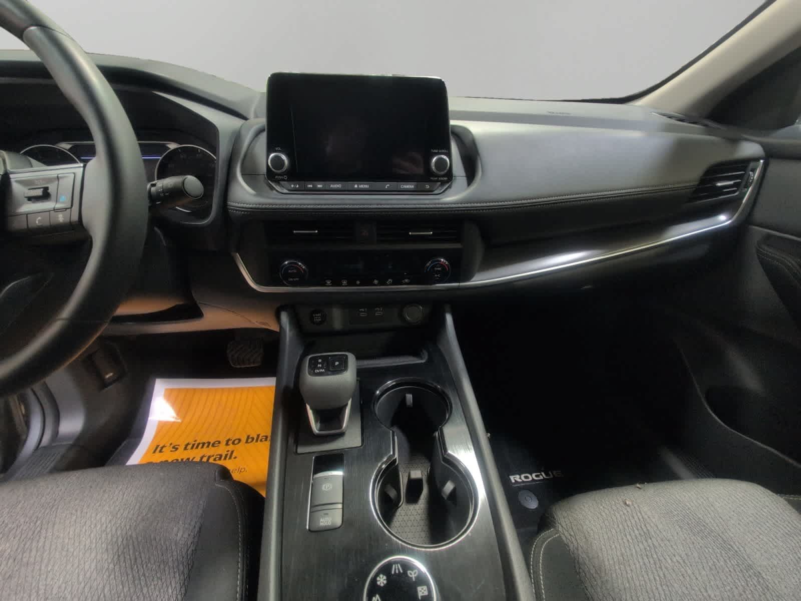 Used 2026 Nissan Rogue SV AWD/4WD image 12