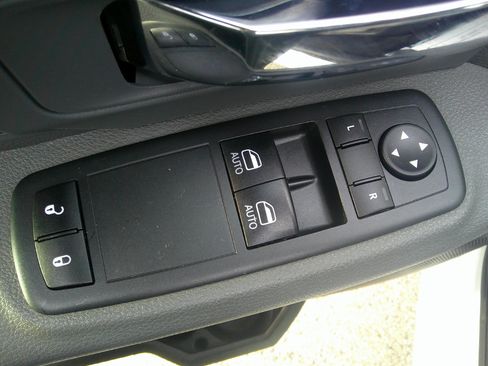 Used 2019 RAM 1500 Tradesman w/ Popular Equipment Group image 16