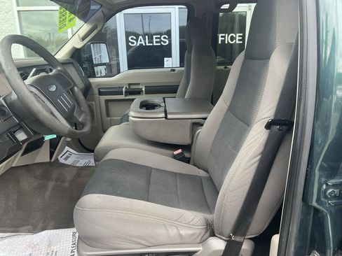 Used 2010 Ford F250 Harley-Davidson AWD/4WD image 12