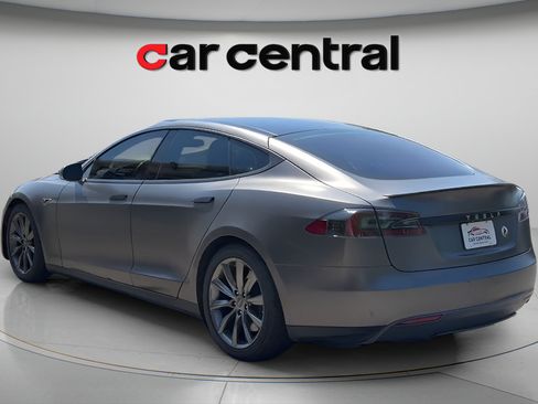 Used 2015 Tesla Model S 85D AWD/4WD image 3
