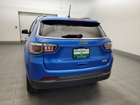 Used 2019 Jeep Compass Latitude FWD image 6