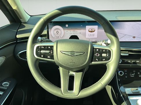 Certified 2026 Genesis GV70 2.5T AWD/4WD image 21