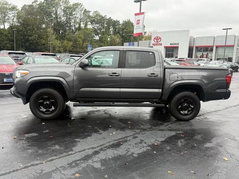 Certified 2021 Toyota Tacoma SR image 3