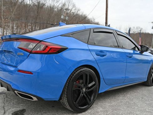 Used 2024 Honda Civic Sport Touring image 10