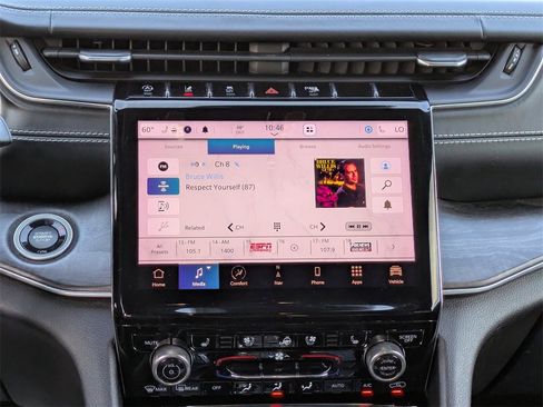 Used 2021 Jeep Grand Cherokee L Overland w/ Advanced Protech Group III image 18