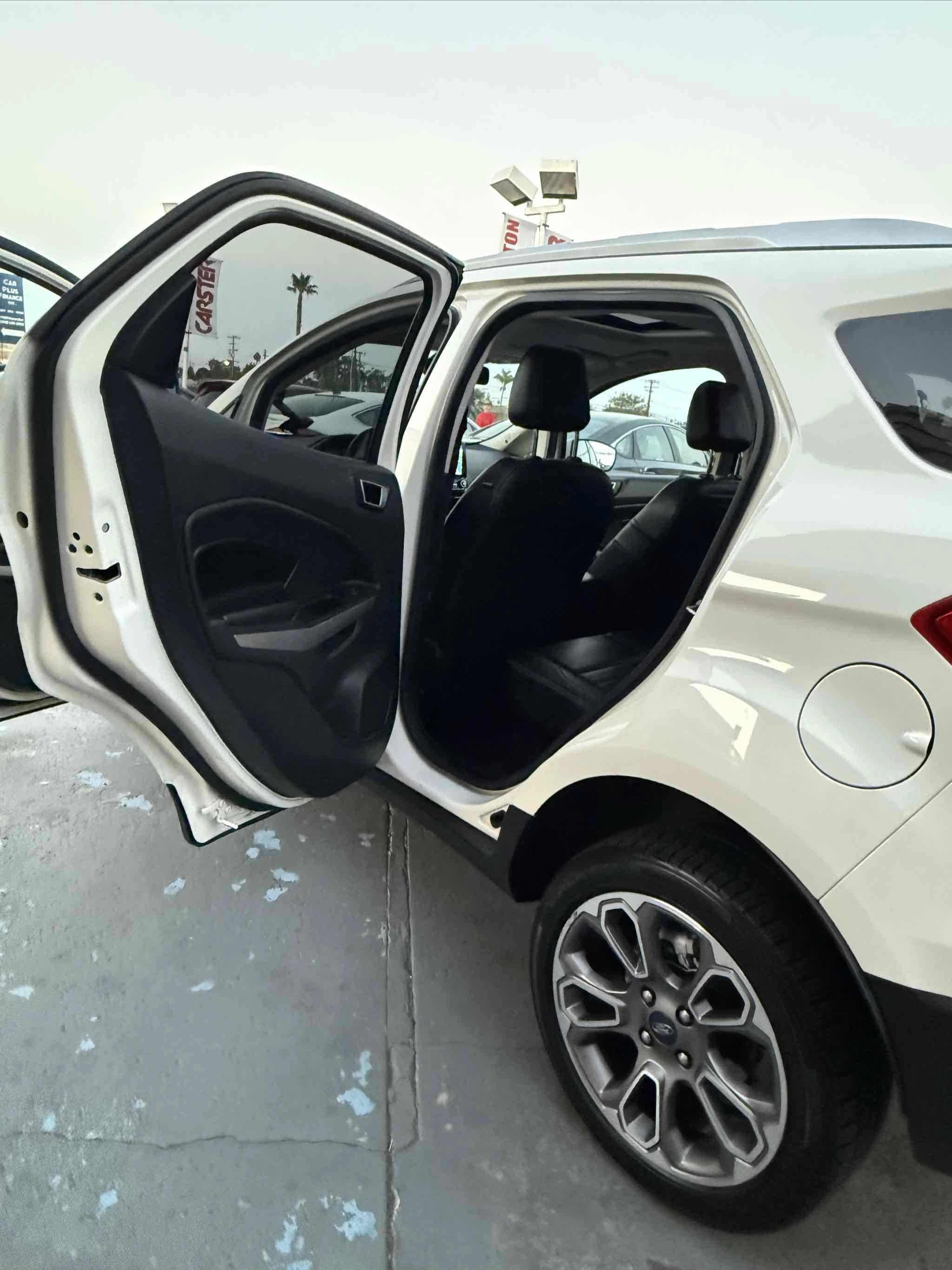 Used 2022 Ford EcoSport Titanium AWD/4WD image 81
