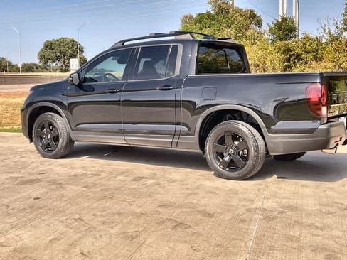 Used 2024 Honda Ridgeline Black Edition image 4