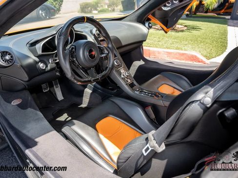 Used 2012 McLaren MP4-12C Coupe RWD image 17