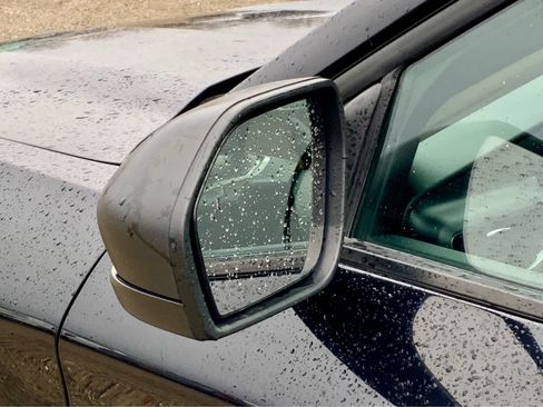 Used 2023 Ford Explorer XLT w/ Equipment Group 202A image 14