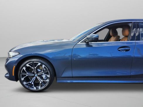 Certified 2025 BMW 330i Sedan w/ M Sport Package image 37