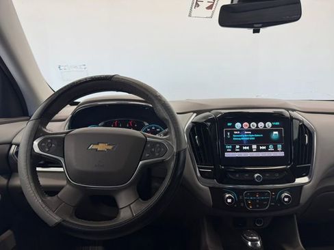 Used 2018 Chevrolet Traverse LT w/ LPO, 'HIT The Road' Package image 3