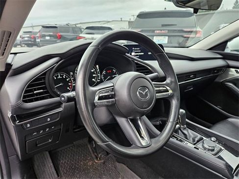 Used 2022 MAZDA MAZDA3 s image 7