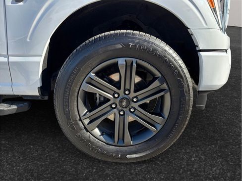 Used 2022 Ford F150 XLT w/ Equipment Group 302A High image 13