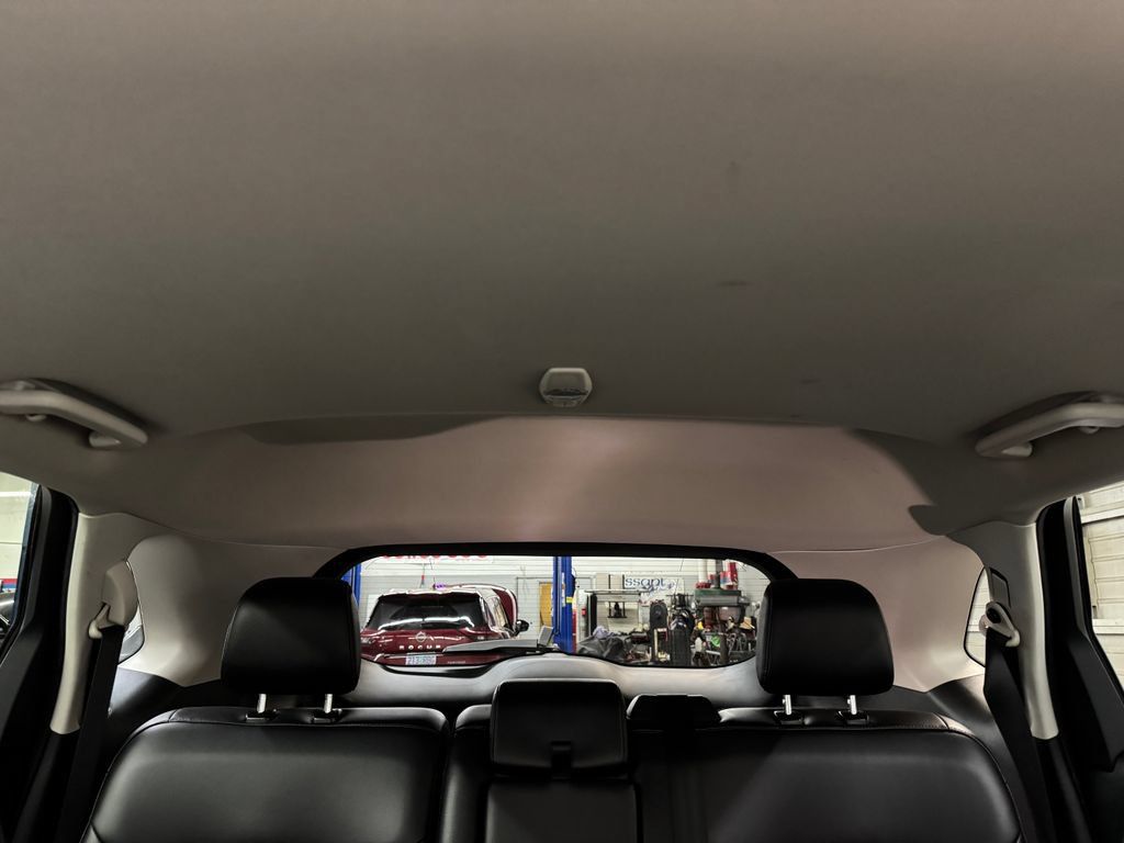 Used 2023 Ford Edge SEL AWD/4WD image 25