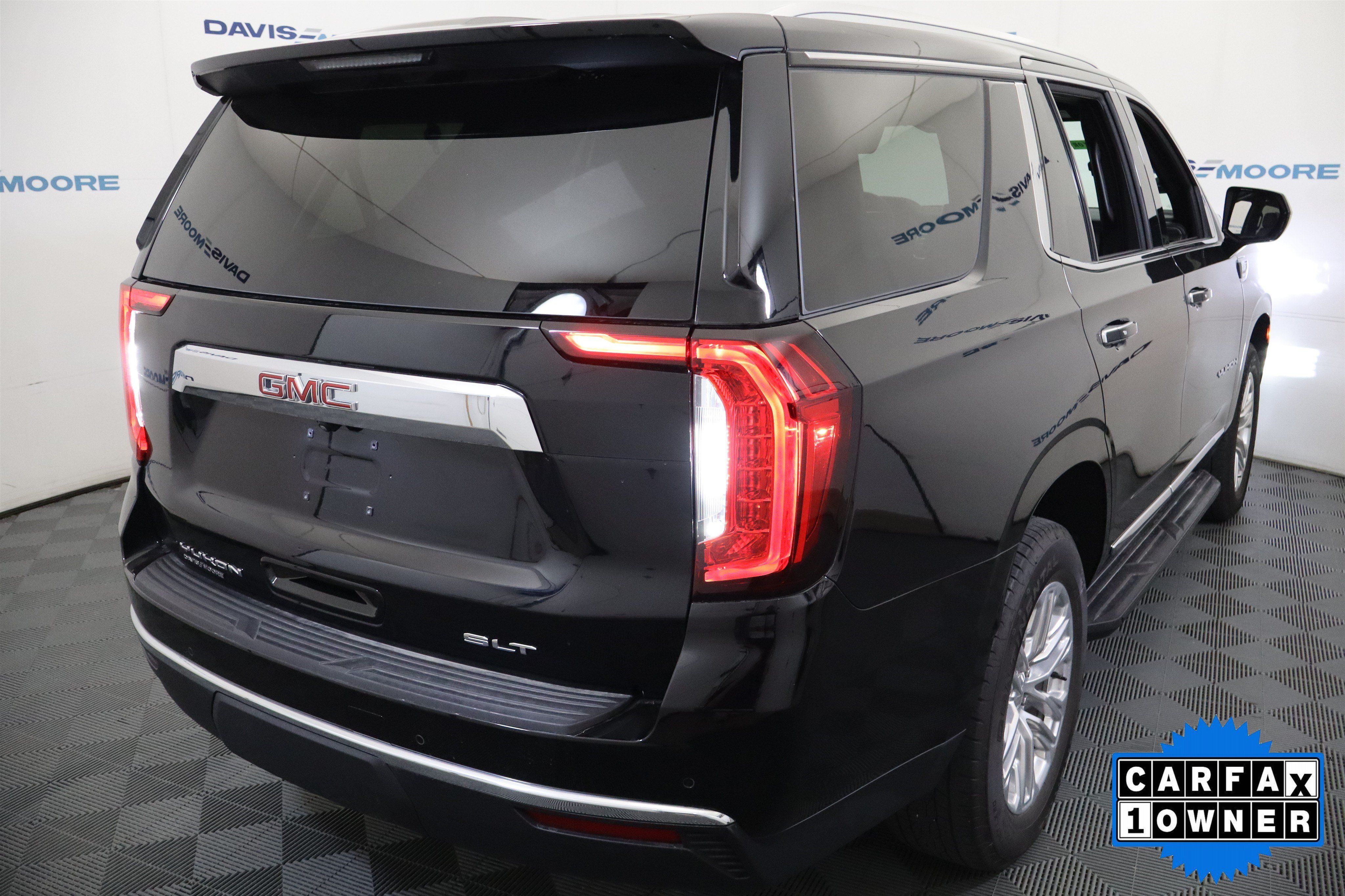 Used 2024 GMC Yukon SLT w/ Max Trailering Package AWD/4WD image 6