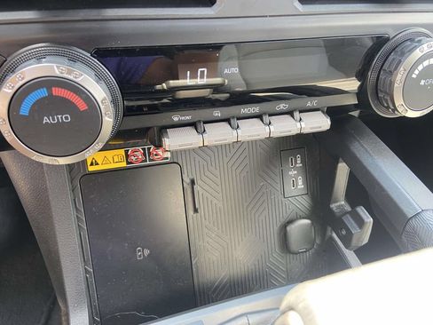 Used 2024 Toyota Tacoma SR5 AWD/4WD image 24