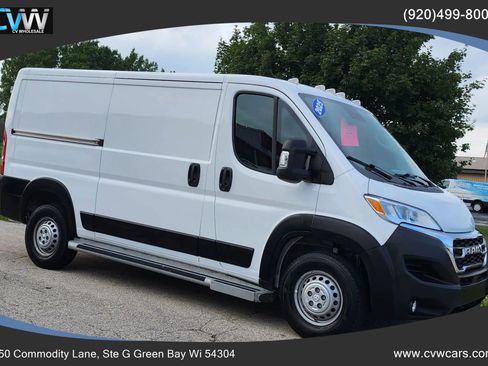 Used 2025 RAM ProMaster 2500 w/ U-Haul Equipment Group FWD image 1