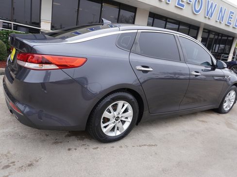 Used 2018 Kia Optima LX image 6