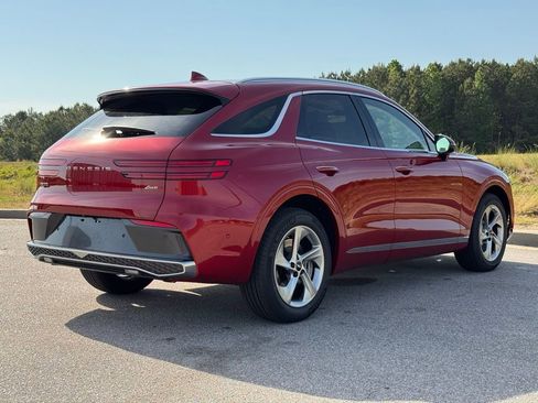 New 2026 Genesis GV70 2.5T Advanced AWD/4WD image 13