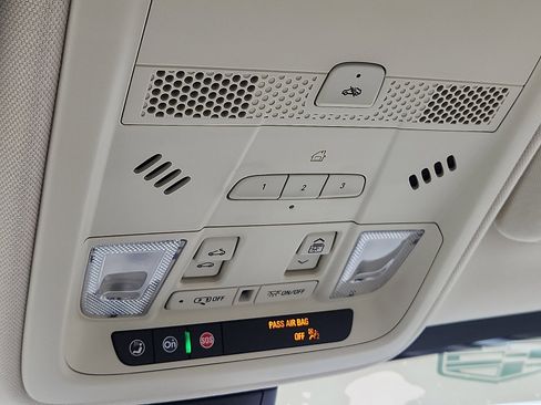 Certified 2021 Cadillac XT5 Premium Luxury image 34