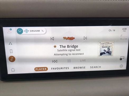 Used 2022 Land Rover Defender 110 X-Dynamic SE image 18