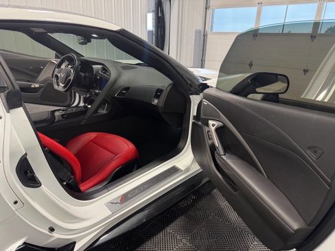 Used 2019 Chevrolet Corvette Grand Sport w/ Battery Protection Package RWD image 13