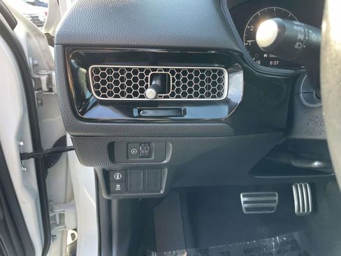 Used 2022 Honda Civic Sport image 29