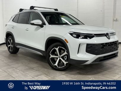 New 2025 Volkswagen Tiguan SE