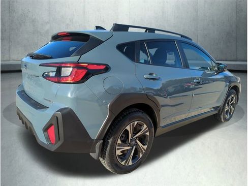 Used 2024 Subaru Crosstrek 2.0i Premium image 6