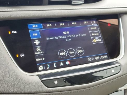 Used 2024 Cadillac XT5 Premium Luxury image 17