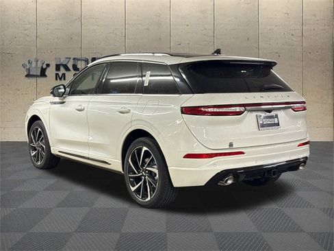 New 2025 Lincoln Corsair Grand Touring w/ Equipment Group 301A image 3