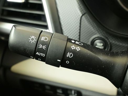 Used 2024 Subaru Forester Limited image 28