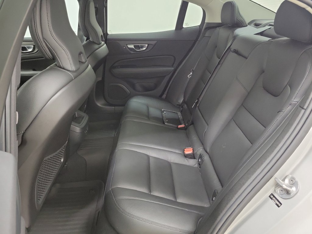 Used 2025 Volvo S60 B5 Plus w/ Protection Package Premier FWD image 12