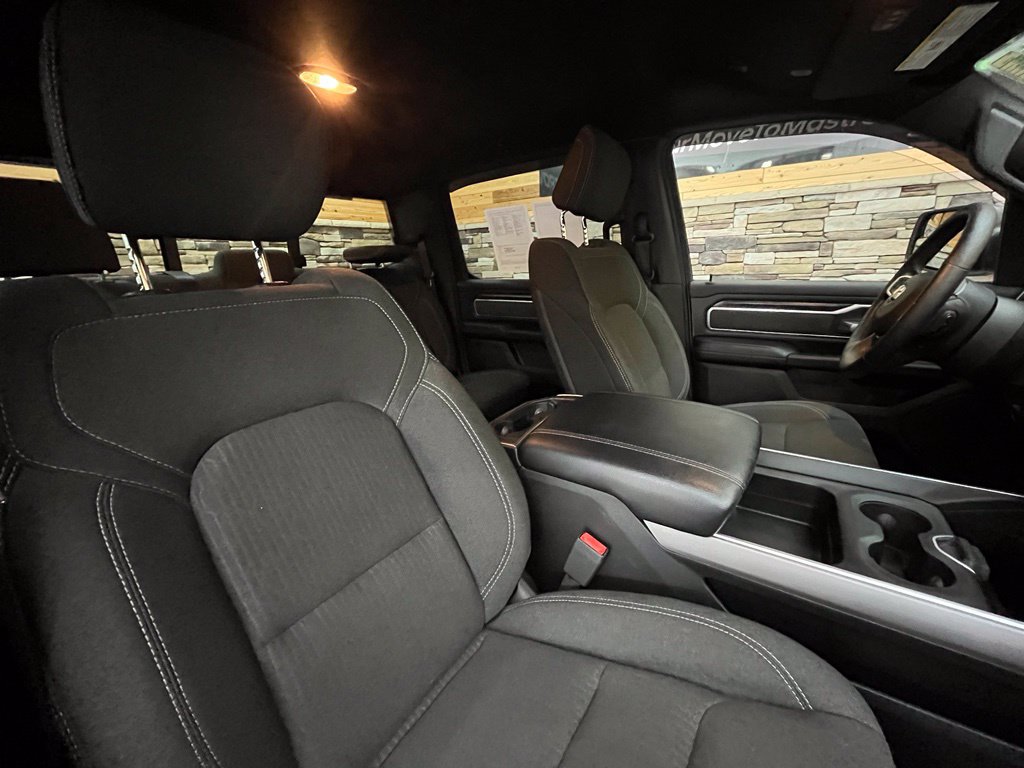Used 2019 RAM 1500 Big Horn AWD/4WD image 23