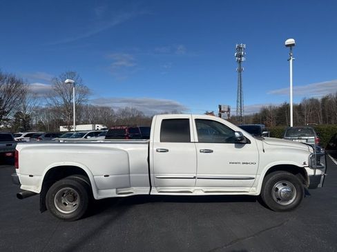 Used 2005 Dodge Ram 3500 Truck SLT image 5