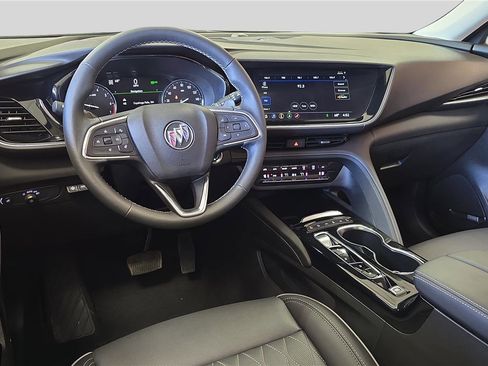 Used 2023 Buick Envision Avenir image 18