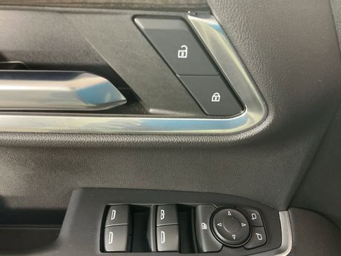 Used 2023 Chevrolet Silverado 1500 RST image 7