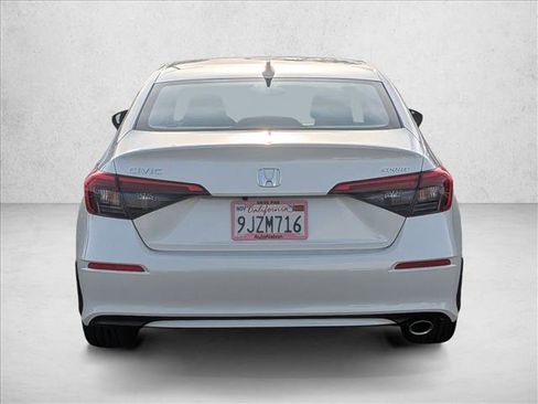 Used 2024 Honda Civic Sport image 7