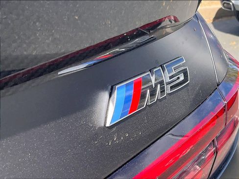 Used 2025 BMW M5 w/ Carbon Package image 11