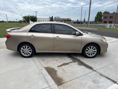 Used 2010 Toyota Corolla FWD image 8