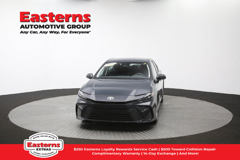 Used 2025 Toyota Camry LE FWD image 52