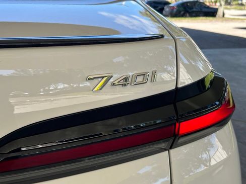 Used 2026 BMW 740i RWD image 19